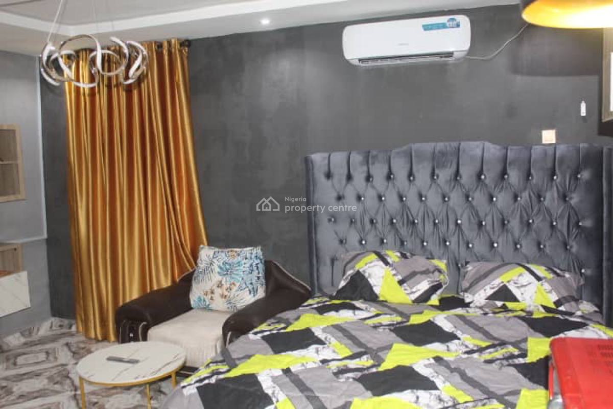 Fully Serviced Studio-flat, Lawanson, Surulere, Lagos, Self Contain (single Rooms) Short Let