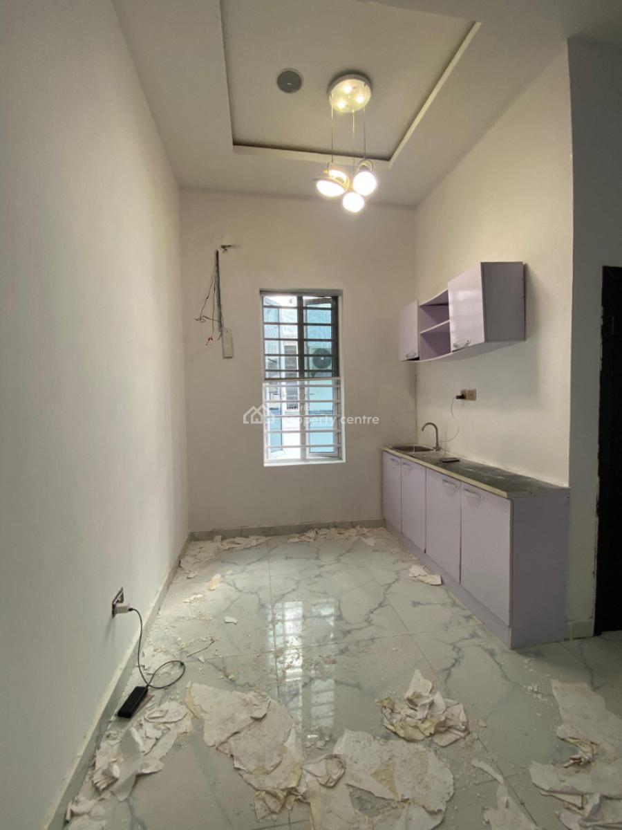 Clean Spacious Studio Apartment in a Secured Estate, Osapa, Lekki, Osapa, Lekki, Lagos, Flat / Apartment for Rent