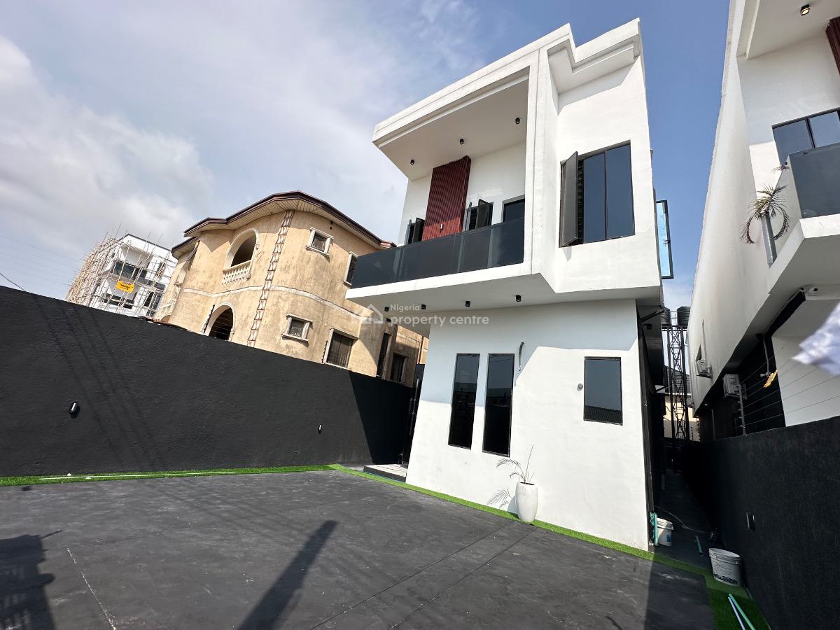 Vibrant 5 Bedroom Detached Duplex with Swimming Pool & Bq, Agungi, Lekki, Lagos, Detached Duplex for Sale