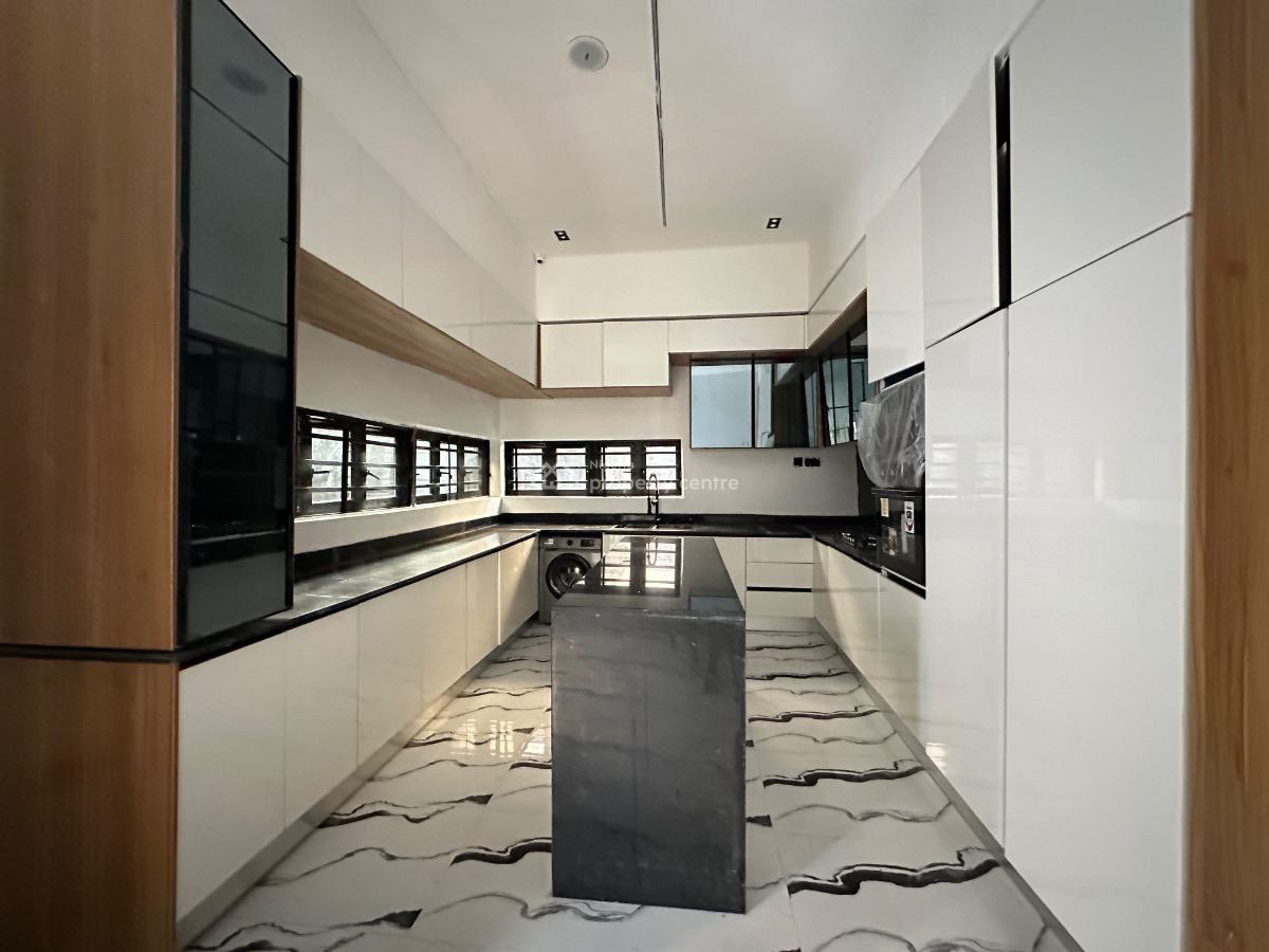 Vibrant 5 Bedroom Detached Duplex with Swimming Pool & Bq, Agungi, Lekki, Lagos, Detached Duplex for Sale