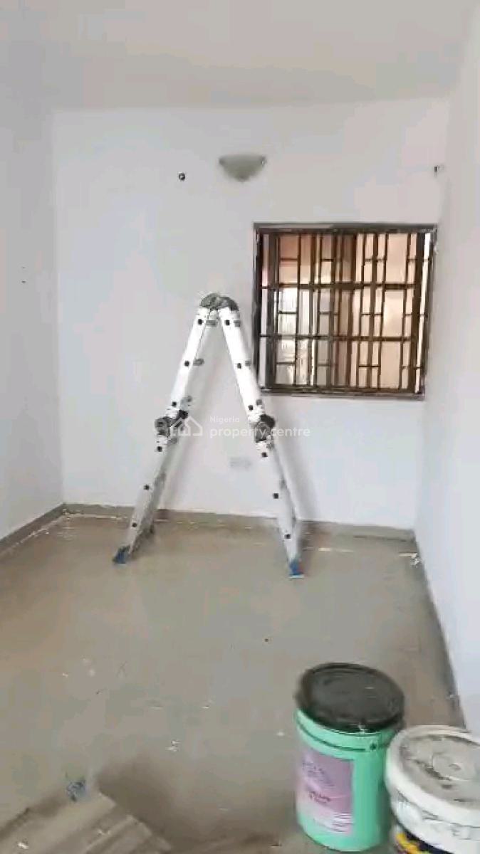 Standard and Spacious 3 Bedroom Flat, Ebute Metta East, Yaba, Lagos, Flat / Apartment for Rent