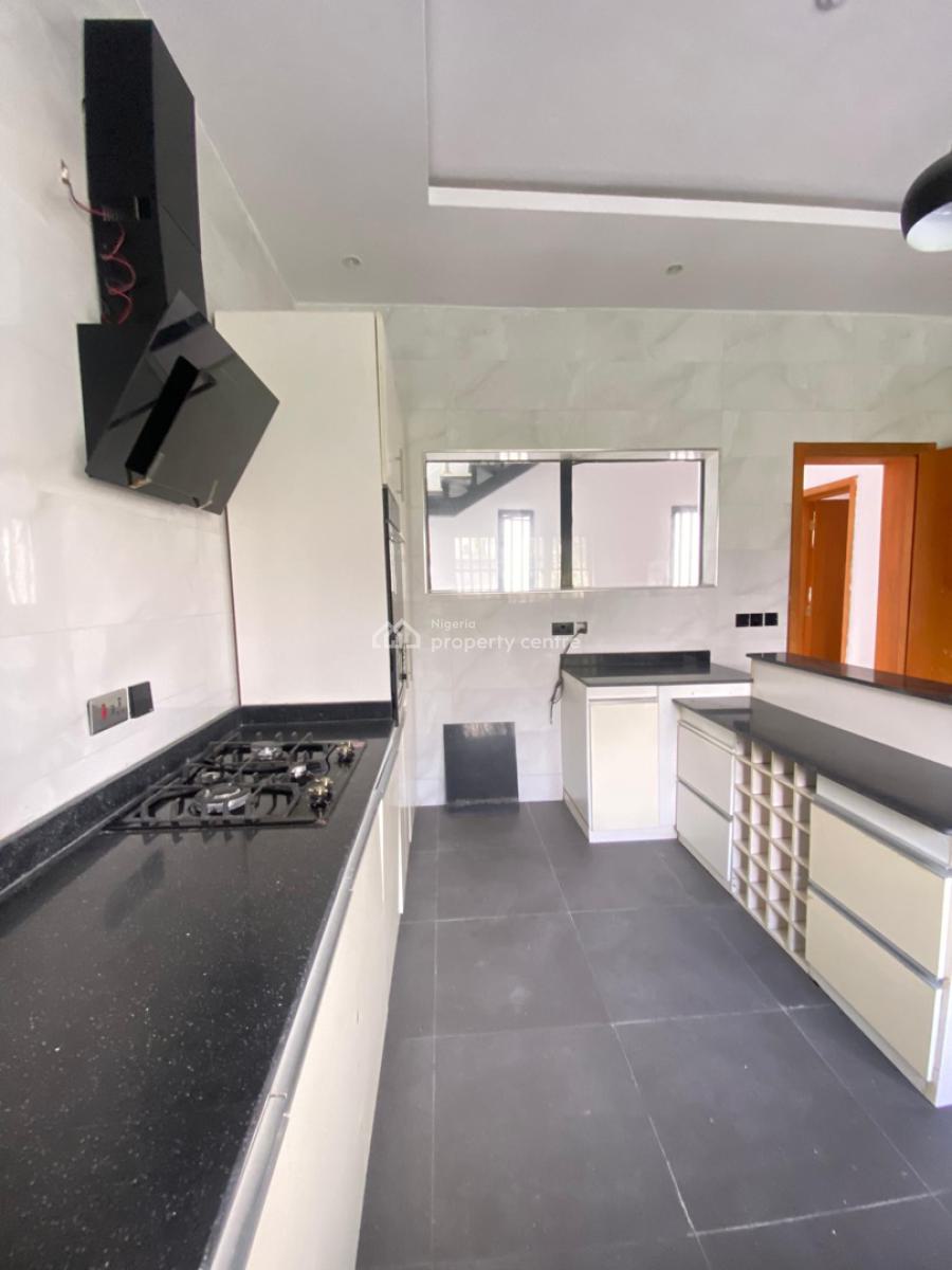 4 Bedroom Fully Detached Duplex with Pool & Bq, Lakeview Estate, Lekki, Lagos, Detached Duplex for Sale