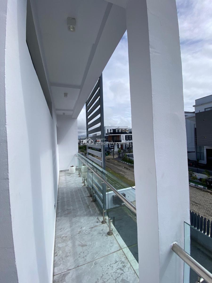 4 Bedroom Fully Detached Duplex with Pool & Bq, Lakeview Estate, Lekki, Lagos, Detached Duplex for Sale