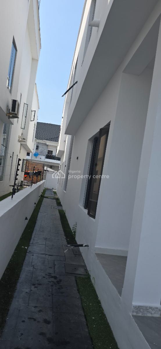4 Bedrooms Tastefully Fininshed Alexa Enabled Smart Home, Lakeview Park 2 Estate, Lekki, Lagos, Detached Duplex for Sale