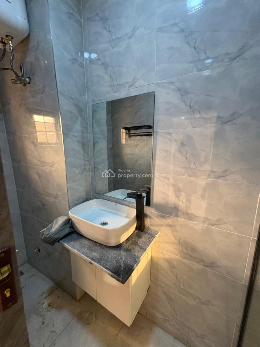 Massive Luxury 4bedroom En-suite Semi Detached Duplex +bq, Paradise 1 Estate, Life Camp, Abuja, Semi-detached Duplex for Sale