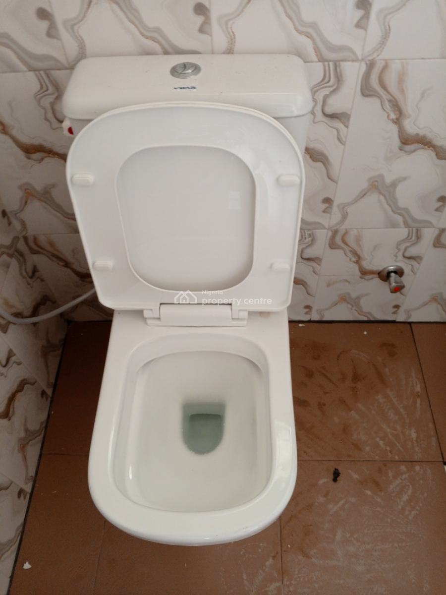 Room Self-con for Letting at Ayobo, Onibeji Bus Stop, Ayobo, Lagos, Self Contain (single Rooms) for Rent