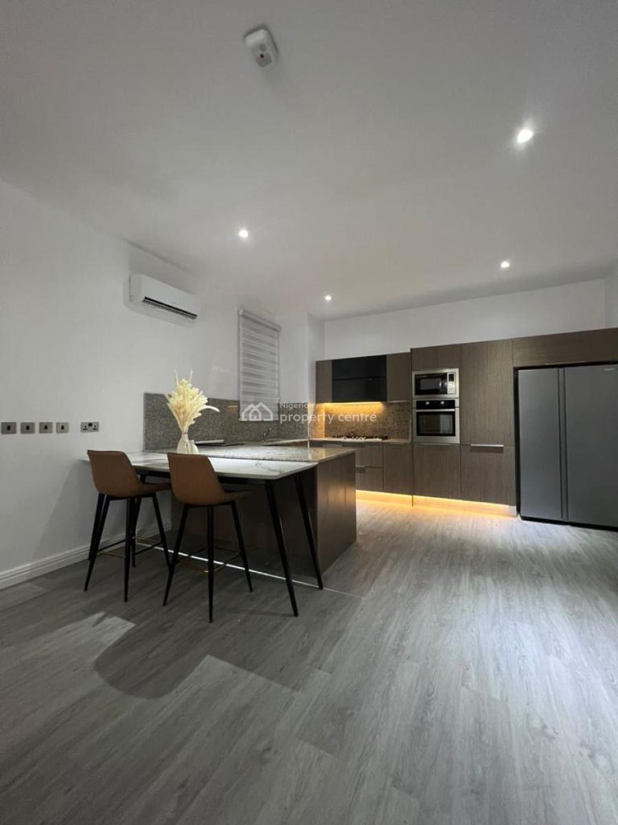 Exotic 2 Bedroom Apartment, Off Admiralty Way, Lekki Phase 1, Lekki, Lagos, Flat / Apartment Short Let