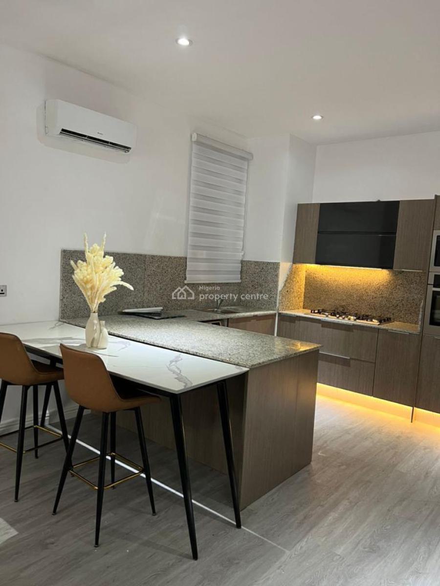 Exotic 2 Bedroom Apartment, Off Admiralty Way, Lekki Phase 1, Lekki, Lagos, Flat / Apartment Short Let