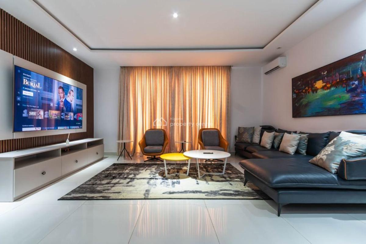 Exotic 2 Bedroom Apartment, Off Admiralty Way, Lekki Phase 1, Lekki, Lagos, Flat / Apartment for Sale