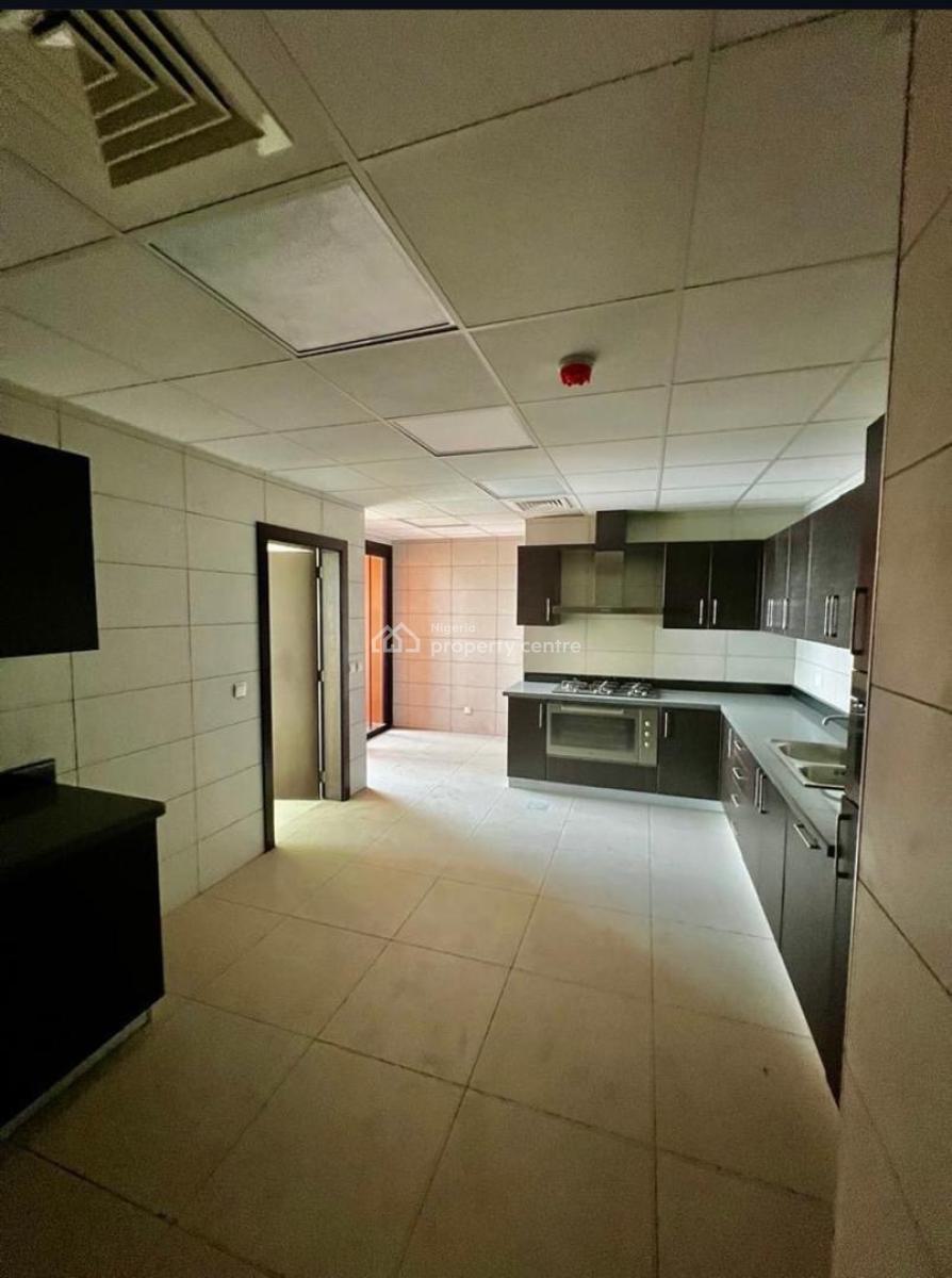 Massive 4 Bedroom Apartment with Bq  Available Banana Island, Banana Island Ikoyi, Banana Island, Ikoyi, Lagos, Block of Flats for Sale