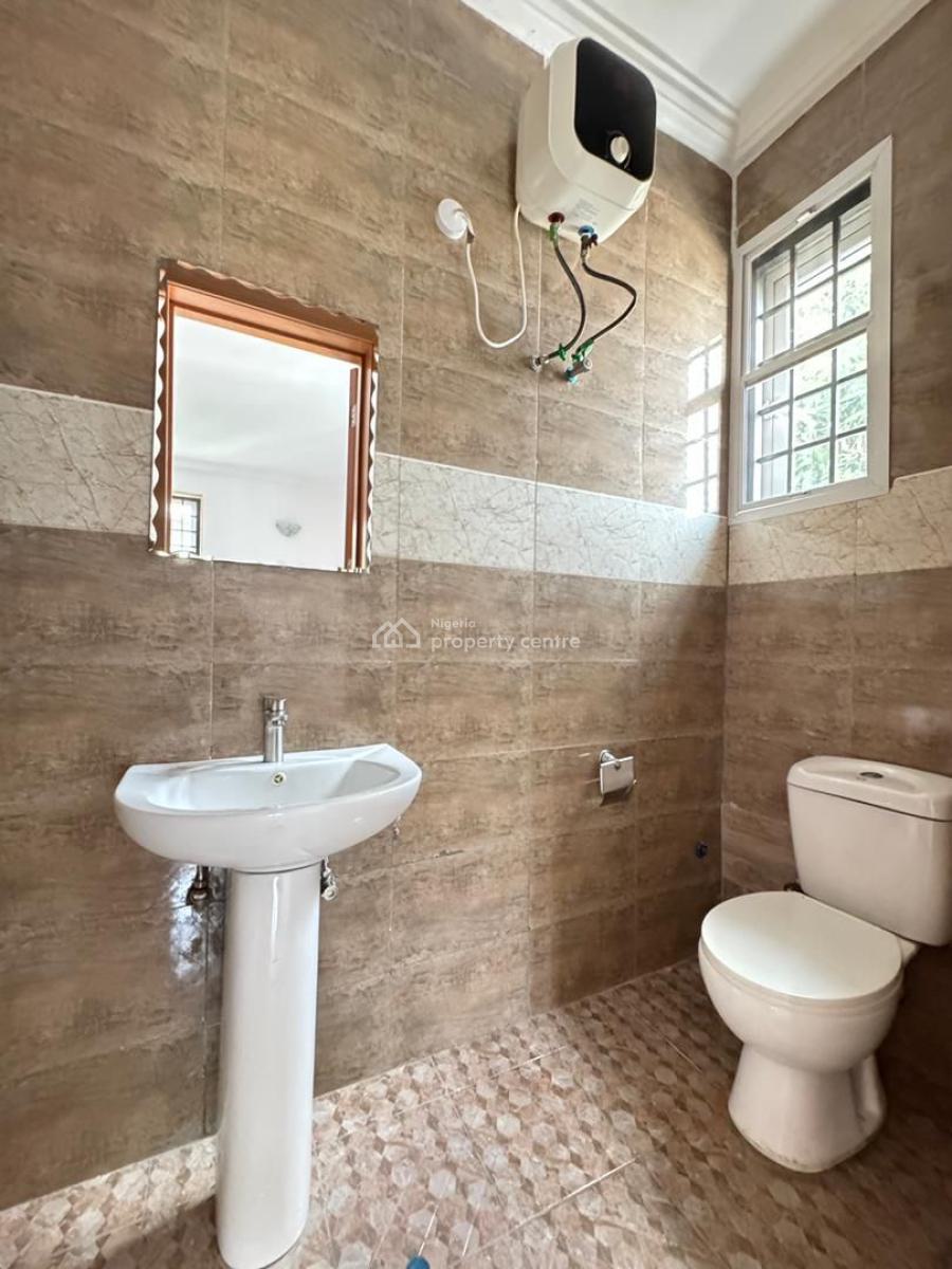 Spacious 2 & 3bedroom Apartment   Available  80million, Agungi, Lekki, Lagos, Flat / Apartment for Sale