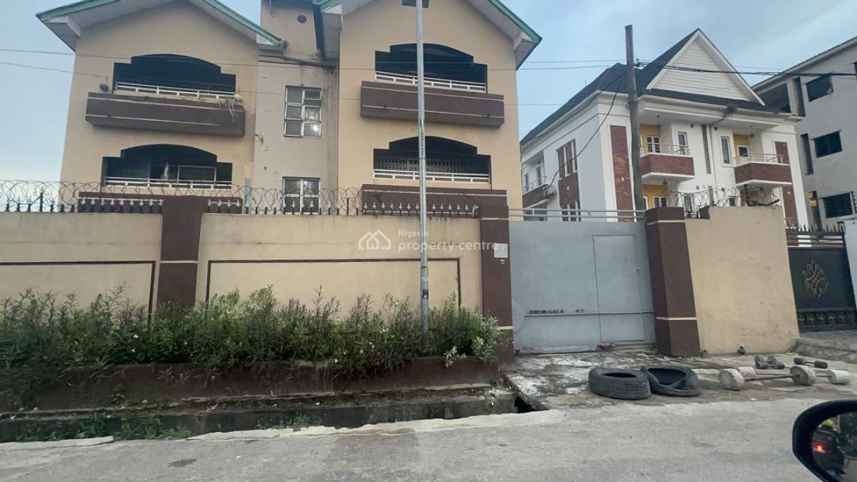 5nos 3 Bedroom Apartment House Location- Gbemisola St O, Gbemisola Street, Allen, Ikeja, Lagos, Block of Flats for Sale