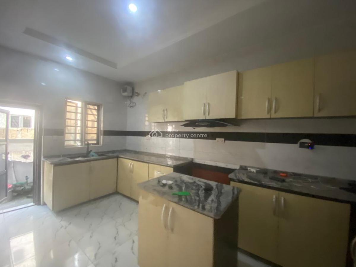 4 Bedrooms Semi Detached Duplex, Harris Drive By, Vgc, Lekki, Lagos, Semi-detached Duplex for Rent