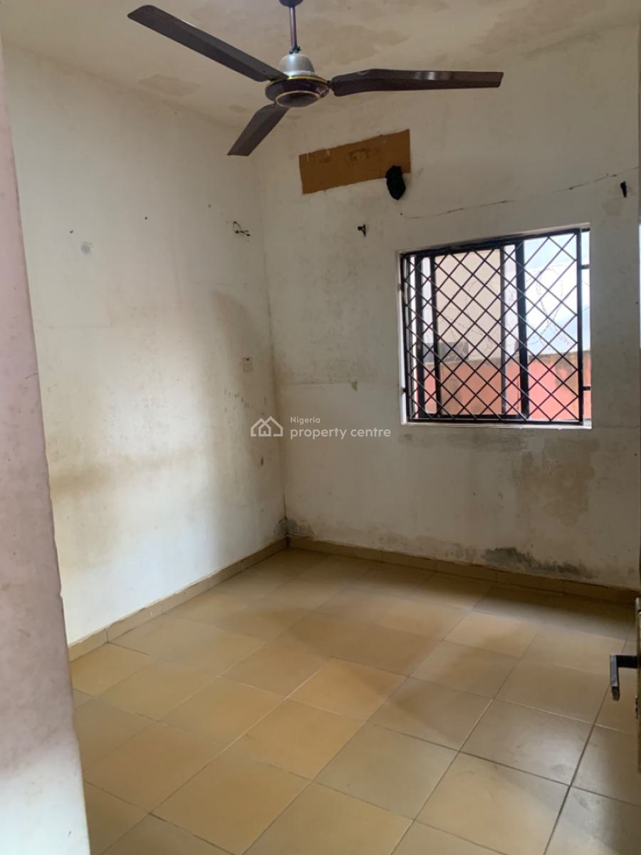 Portable Lovely Self Con, Isheri Along Magodo Road, Gra Phase 1, Magodo, Lagos, Self Contain (single Rooms) for Rent