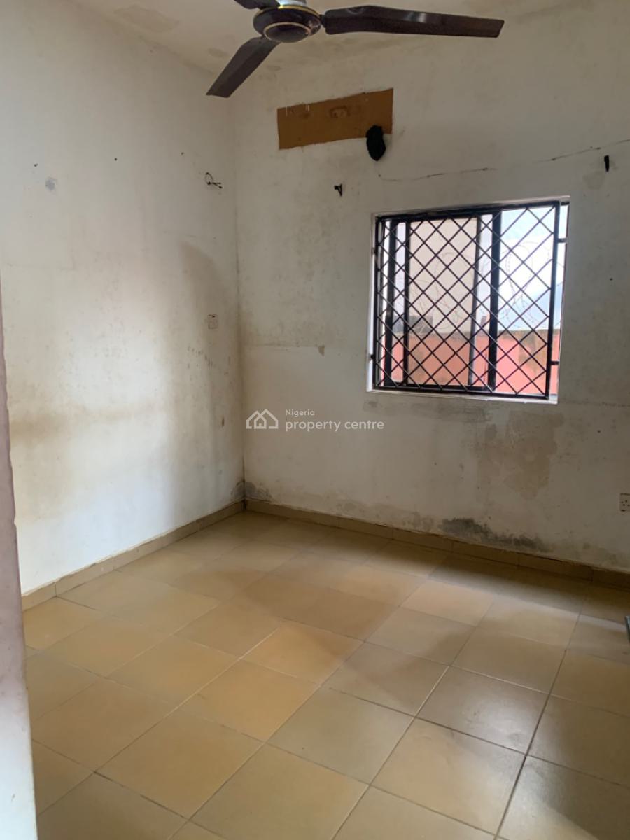 Portable Lovely Self Con, Isheri Along Magodo Road, Gra Phase 1, Magodo, Lagos, Self Contain (single Rooms) for Rent