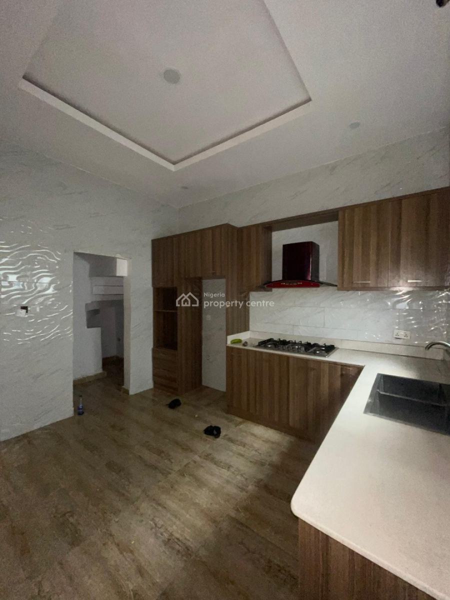 4bedroom Semi Detached Duplex with Bq 11m, Idado, Lekki, Lagos, Semi-detached Duplex for Rent
