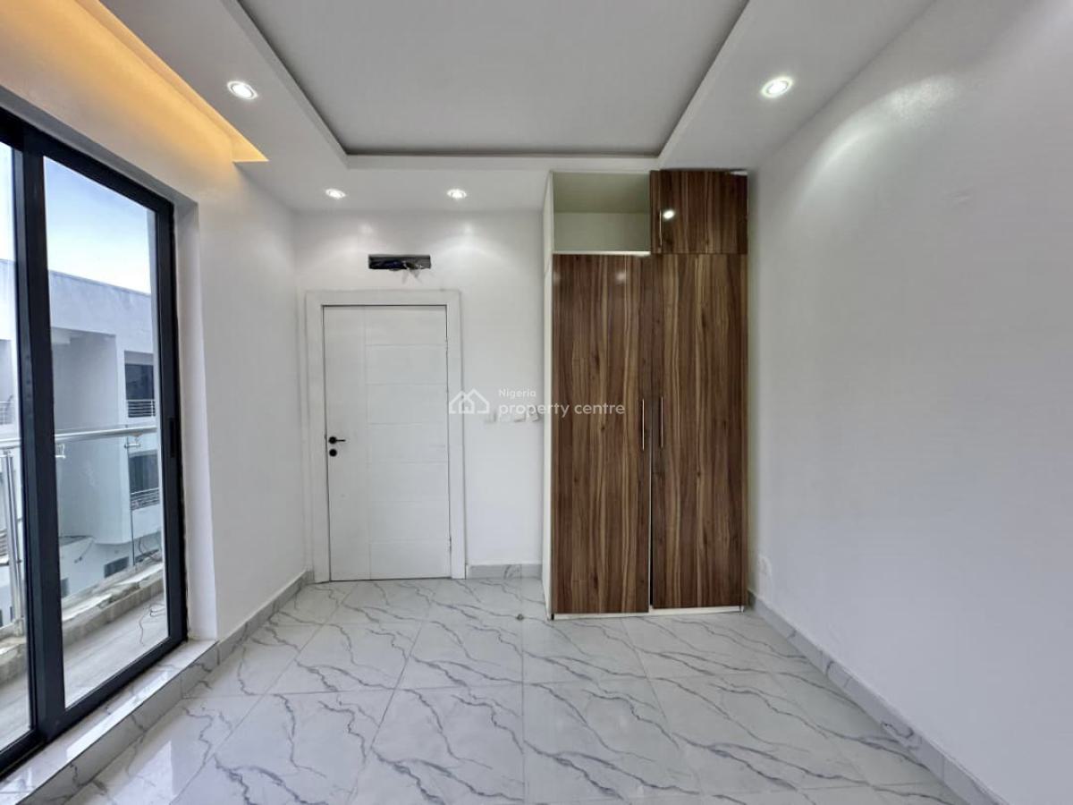 Newly Built Fully Serviced 2 Bedroom Apartment, Lekki Phase 1, Lekki, Lagos, Flat / Apartment for Rent