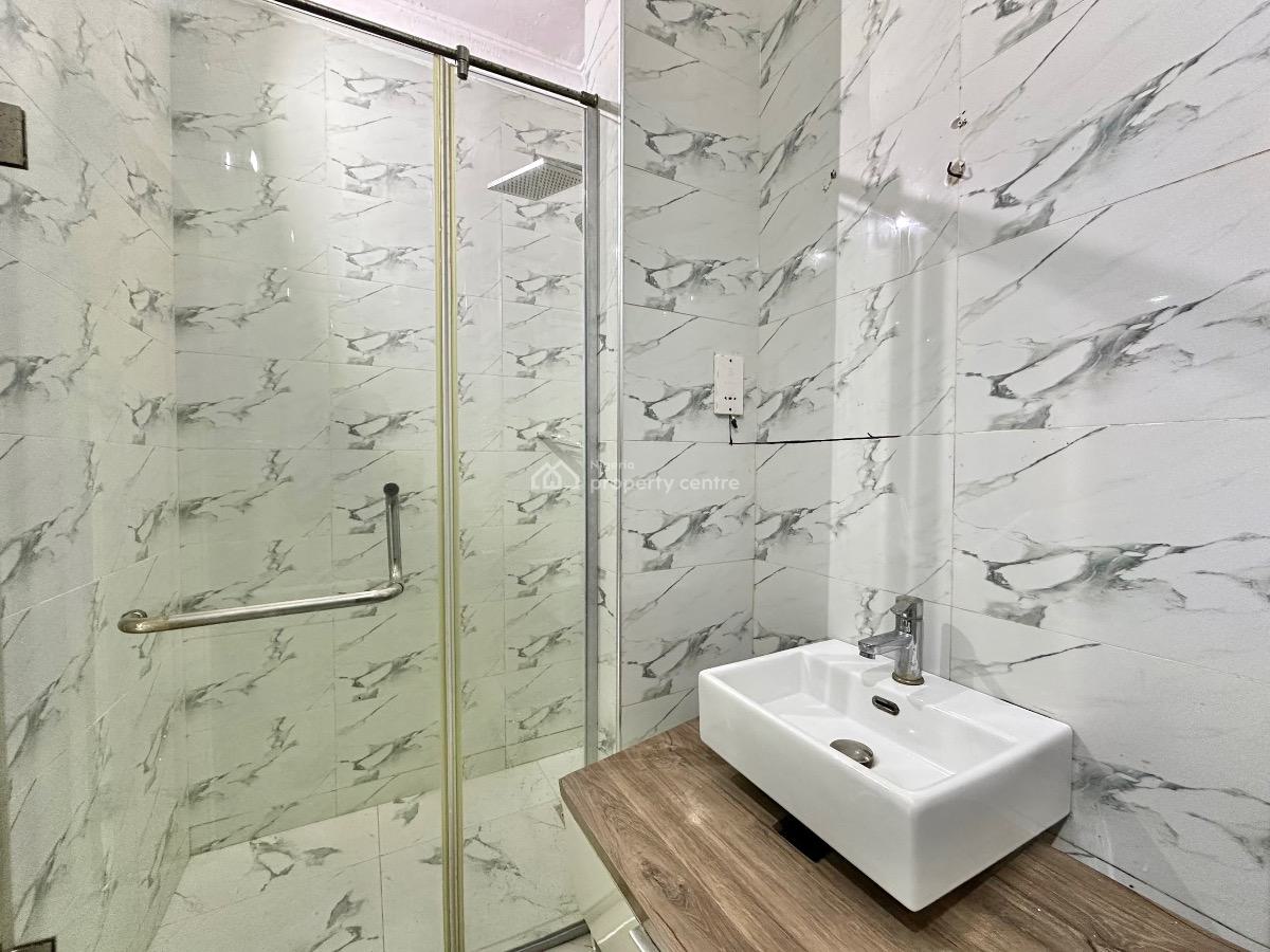 Newly Built Fully Serviced 2 Bedroom Apartment, Lekki Phase 1, Lekki, Lagos, Flat / Apartment for Rent