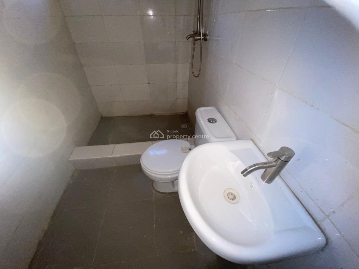 Lovely 3 Bedrooms Apartment, Life Camp, Abuja, Flat / Apartment for Rent