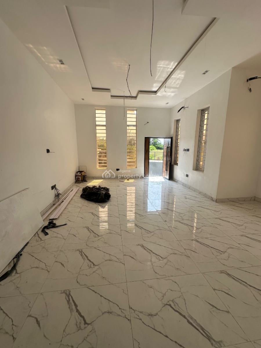 a Studio Room in a Shared Apartment, Ikota Road, Ikota, Lekki, Lagos, Flat / Apartment for Rent