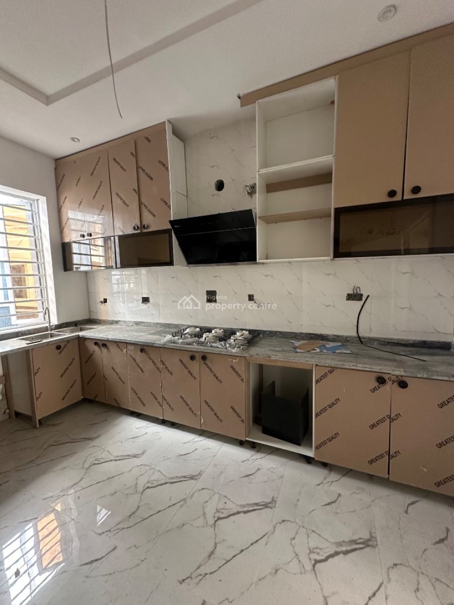 a Studio Room in a Shared Apartment, Ikota Road, Ikota, Lekki, Lagos, Flat / Apartment for Rent