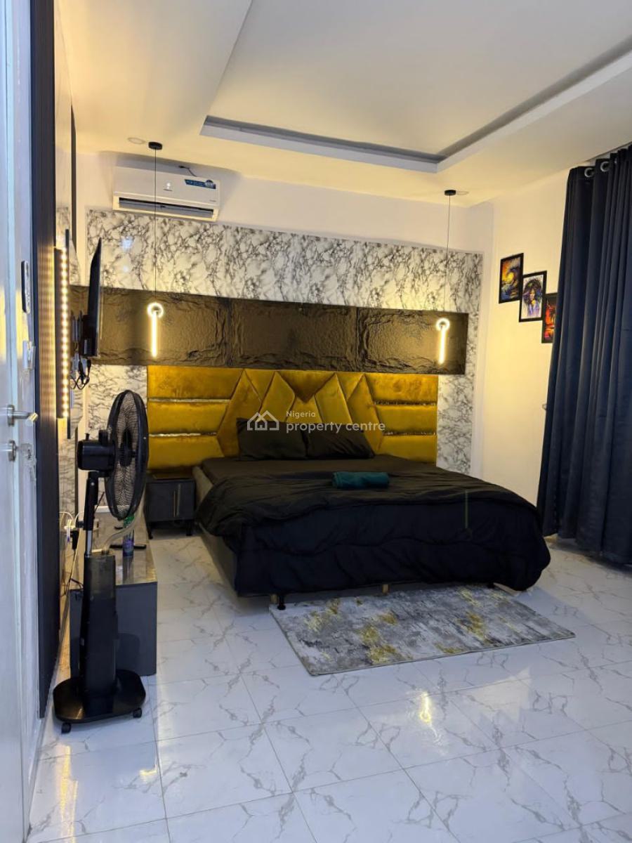 Exquisite Fully Furnished 2 Bedroom Apartment, Agungi, Lekki Phase 1, Lekki, Lagos, Flat / Apartment Short Let
