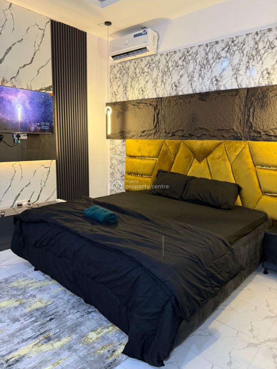 Exquisite Fully Furnished 2 Bedroom Apartment, Agungi, Lekki Phase 1, Lekki, Lagos, Flat / Apartment Short Let