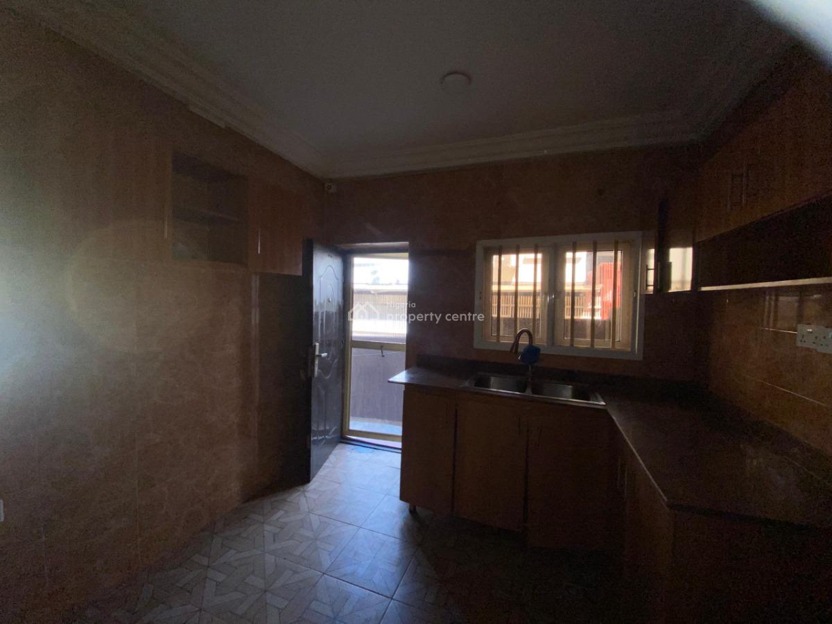 3 Bedrooms Terraced Duplex with Bq, Life Camp, Abuja, Terraced Duplex for Rent