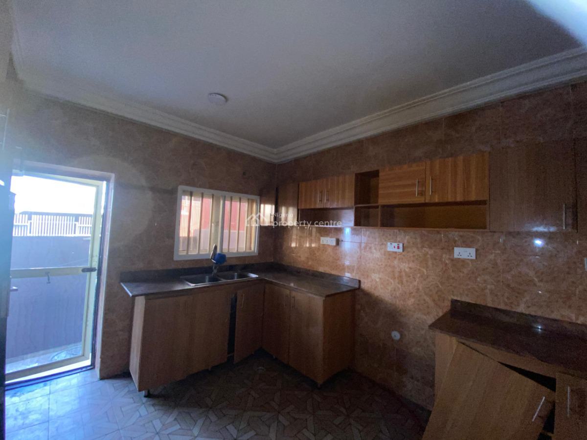 3 Bedrooms Terraced Duplex with Bq, Life Camp, Abuja, Terraced Duplex for Rent