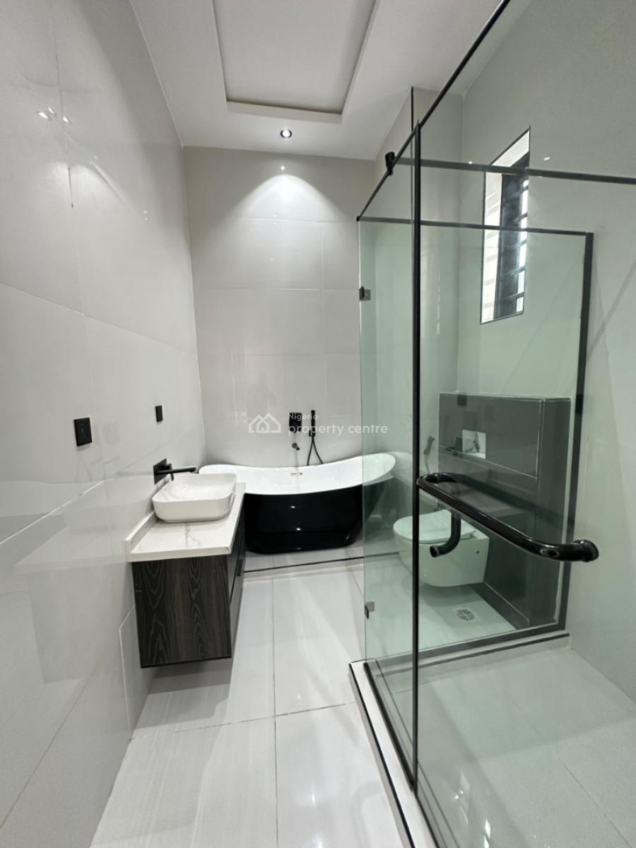 Luxury Spacious 4 Bedroom Fully Detached Duplex with Bq, Less Than 8 Minutes From Thomas Estate, Lekki, Ajah, Lagos, Detached Duplex for Sale