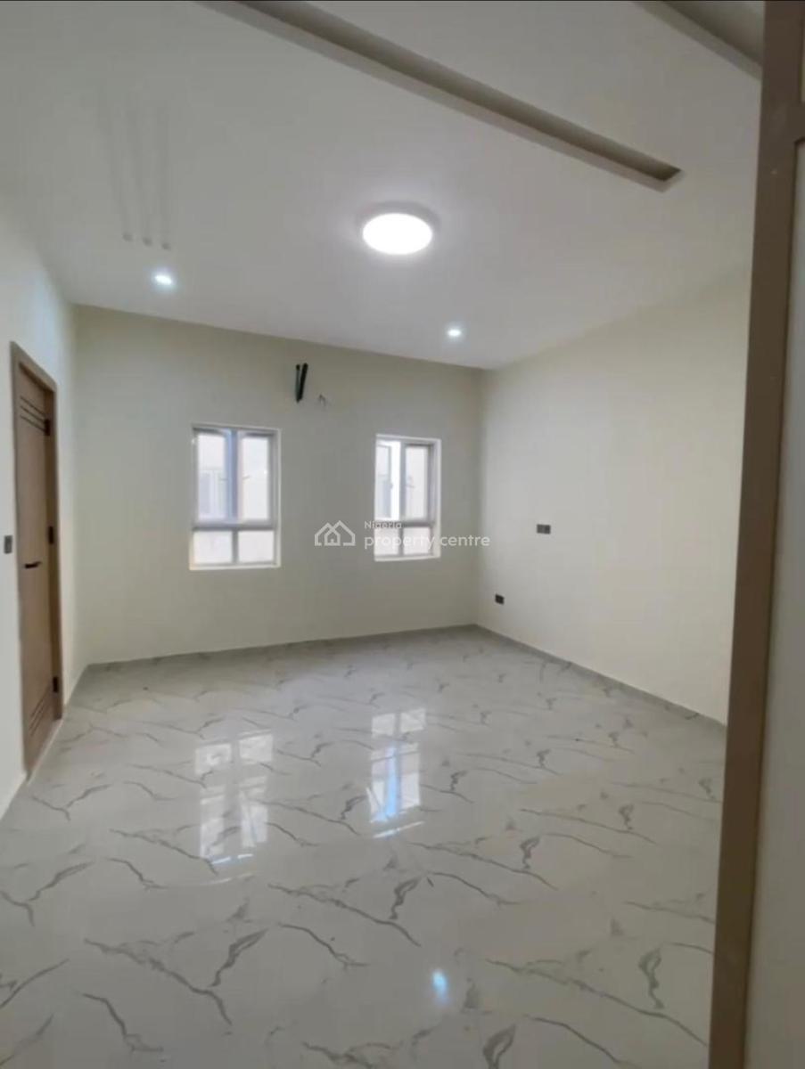 Spacious 2bedroom Apartment Available 5.5m Ajah, Ajah, Lekki, Lagos, Flat / Apartment for Rent