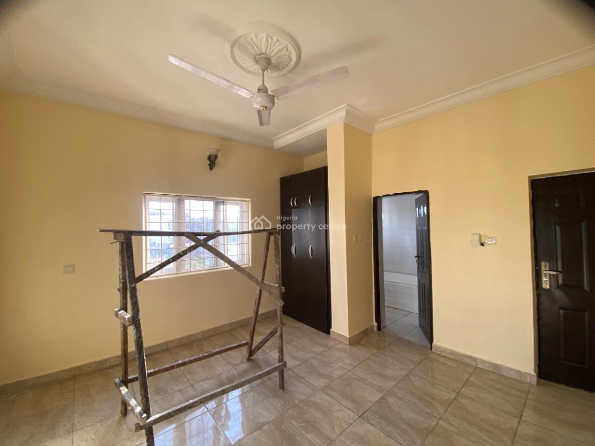 Beautiful & Spacious 3 Bedroom Flat, Jahi, Abuja, Flat / Apartment for Rent
