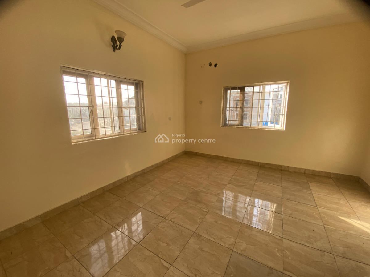 Beautiful & Spacious 3 Bedroom Flat, Jahi, Abuja, Flat / Apartment for Rent