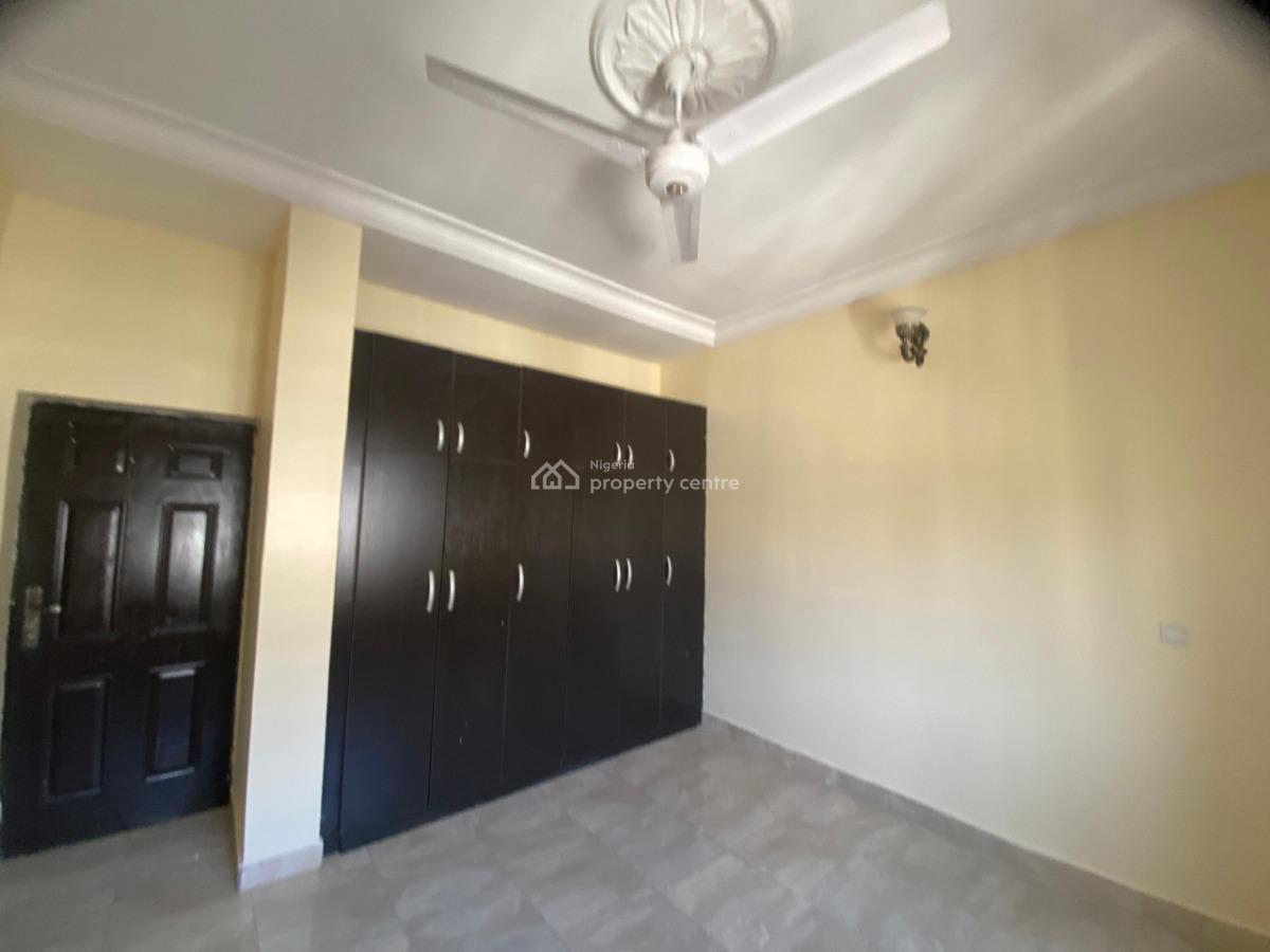 Beautiful & Spacious 3 Bedroom Flat, Jahi, Abuja, Flat / Apartment for Rent