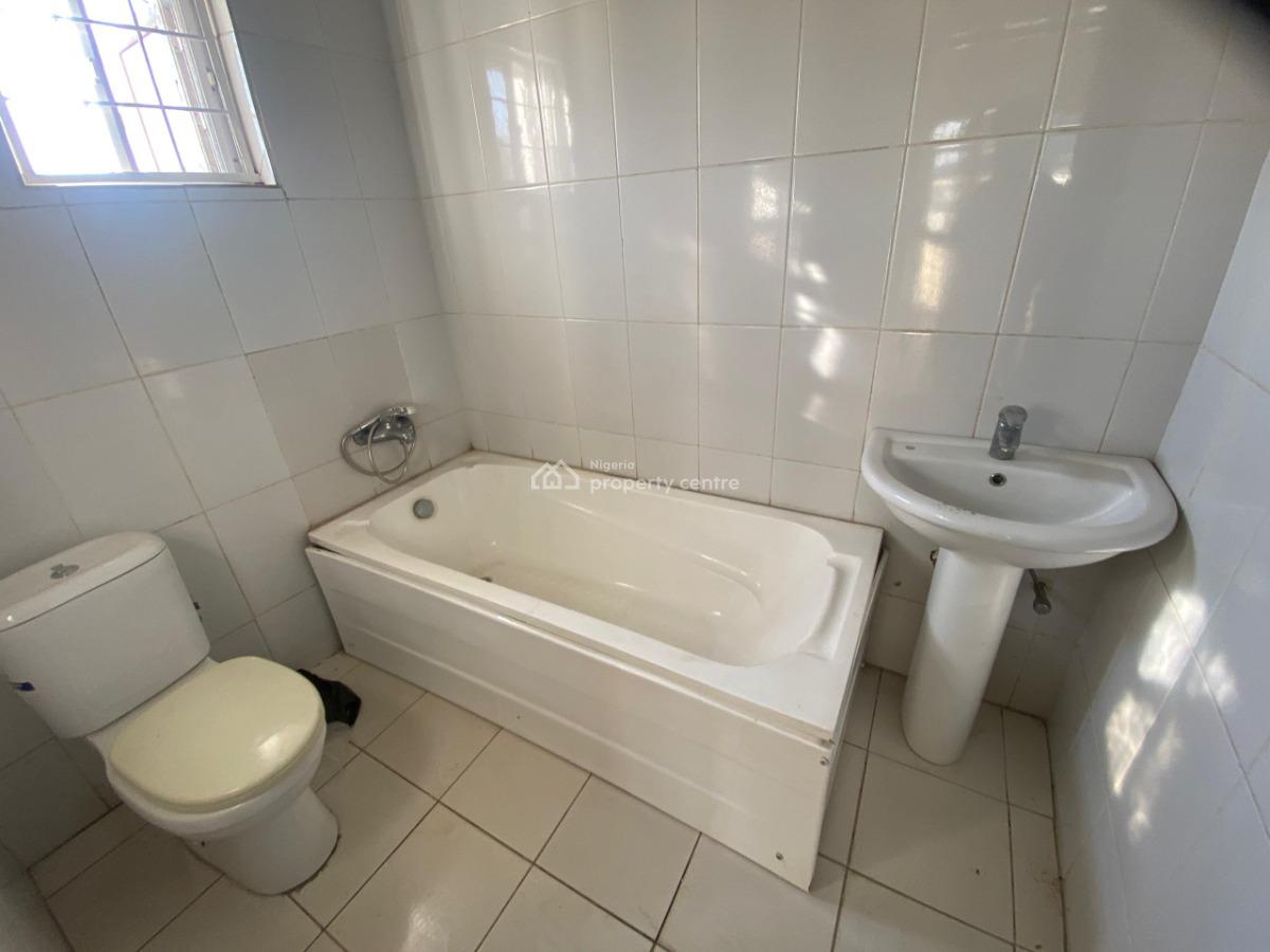 Beautiful & Spacious 3 Bedroom Flat, Jahi, Abuja, Flat / Apartment for Rent