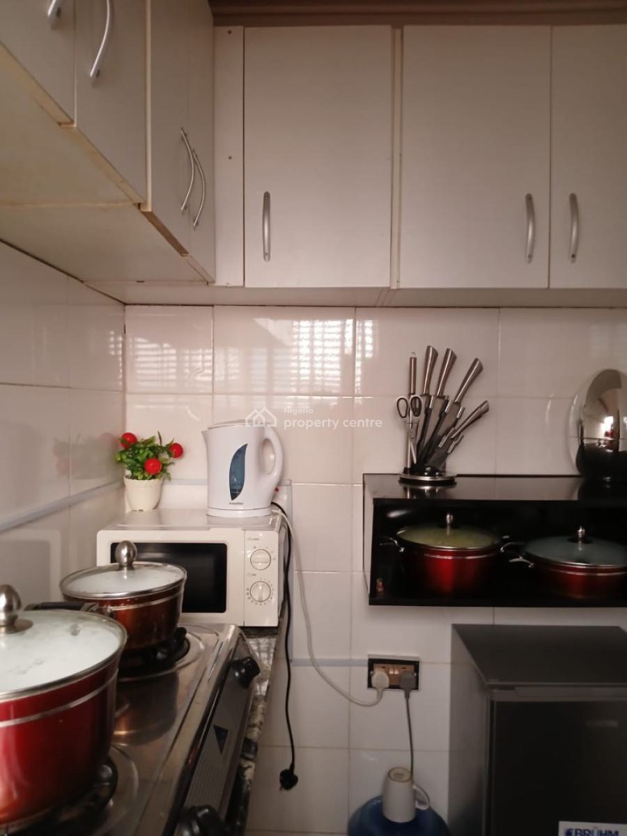 a Luxury Furnished One Bedroom Apartment in a Serene Environment, Behind Ecowas, Asokoro District, Abuja, Mini Flat (room and Parlour) Short Let