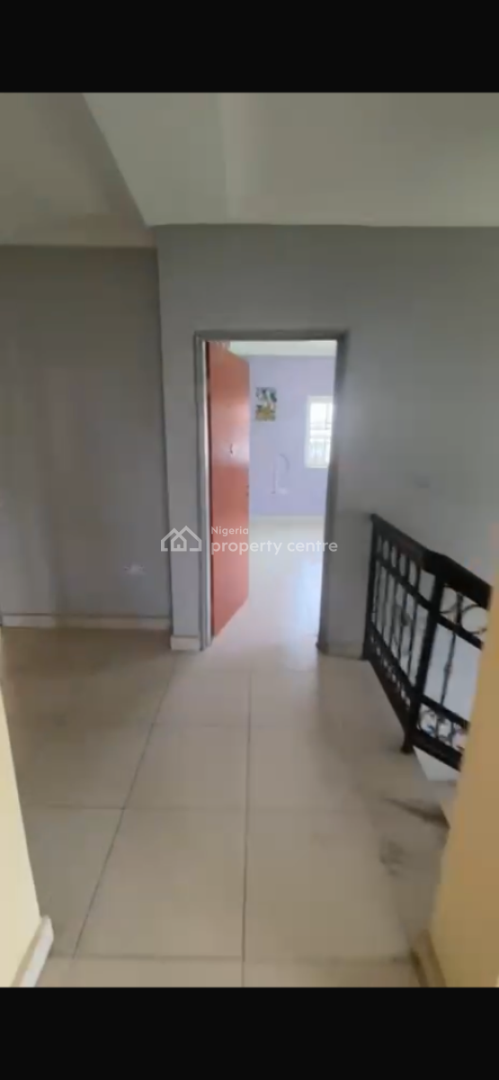 4 Bedroom Spacious Detached Duplex with Bq, Gaduwa, Abuja, Detached Duplex for Sale