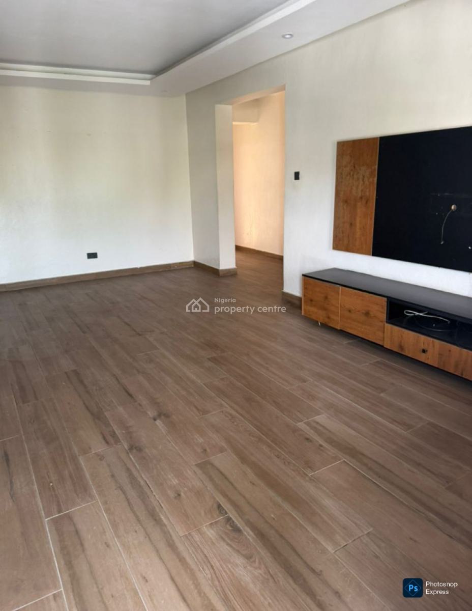 3 Bedroom Beautiful Cool Flat with Bq, Admiralty Way, Lekki Phase 1, Lekki, Lagos, Flat / Apartment for Rent
