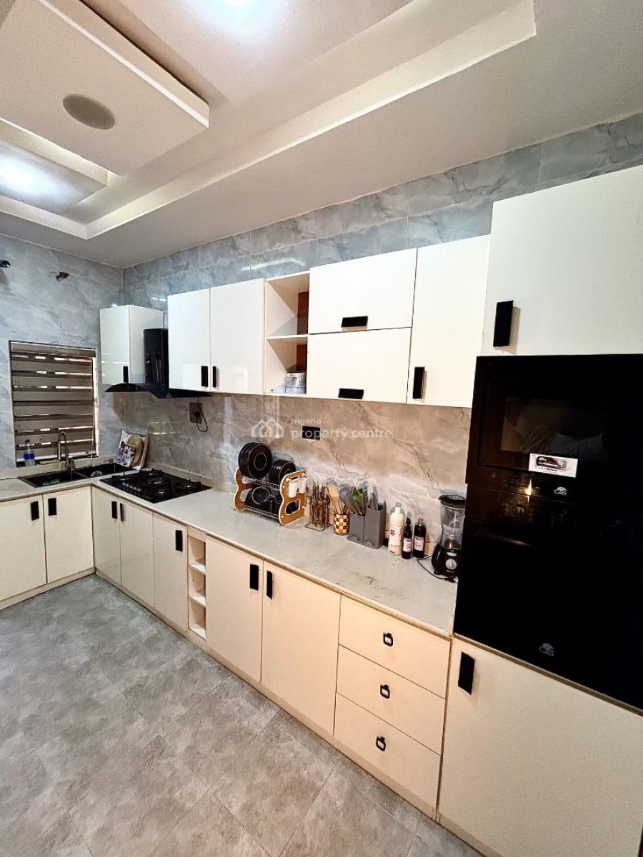 Luxury 2-bedroom Apartment, Ajah, Ajah, Lagos, Flat / Apartment Short Let