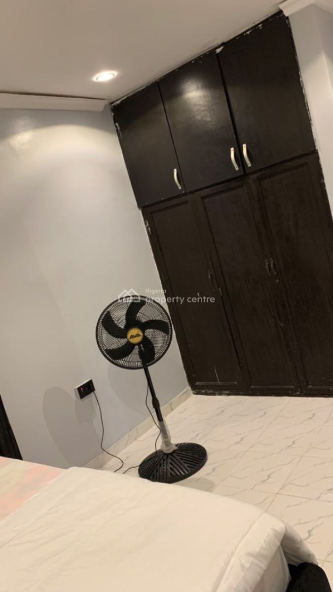 Studio Services Apartment, Ikota Villa Estate, Lekki, Lagos, Self Contain (single Rooms) Short Let