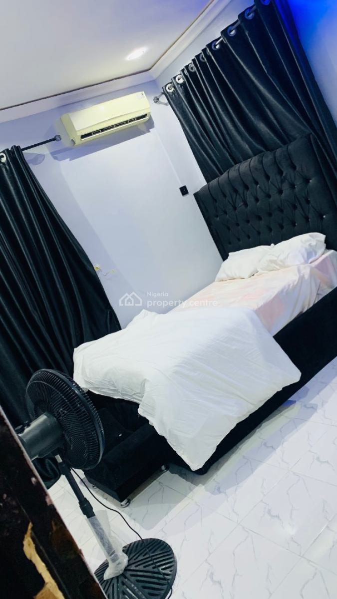 Mini Apartment, Ikota Villa Estate, Ikota, Lekki, Lagos, Self Contain (single Rooms) Short Let