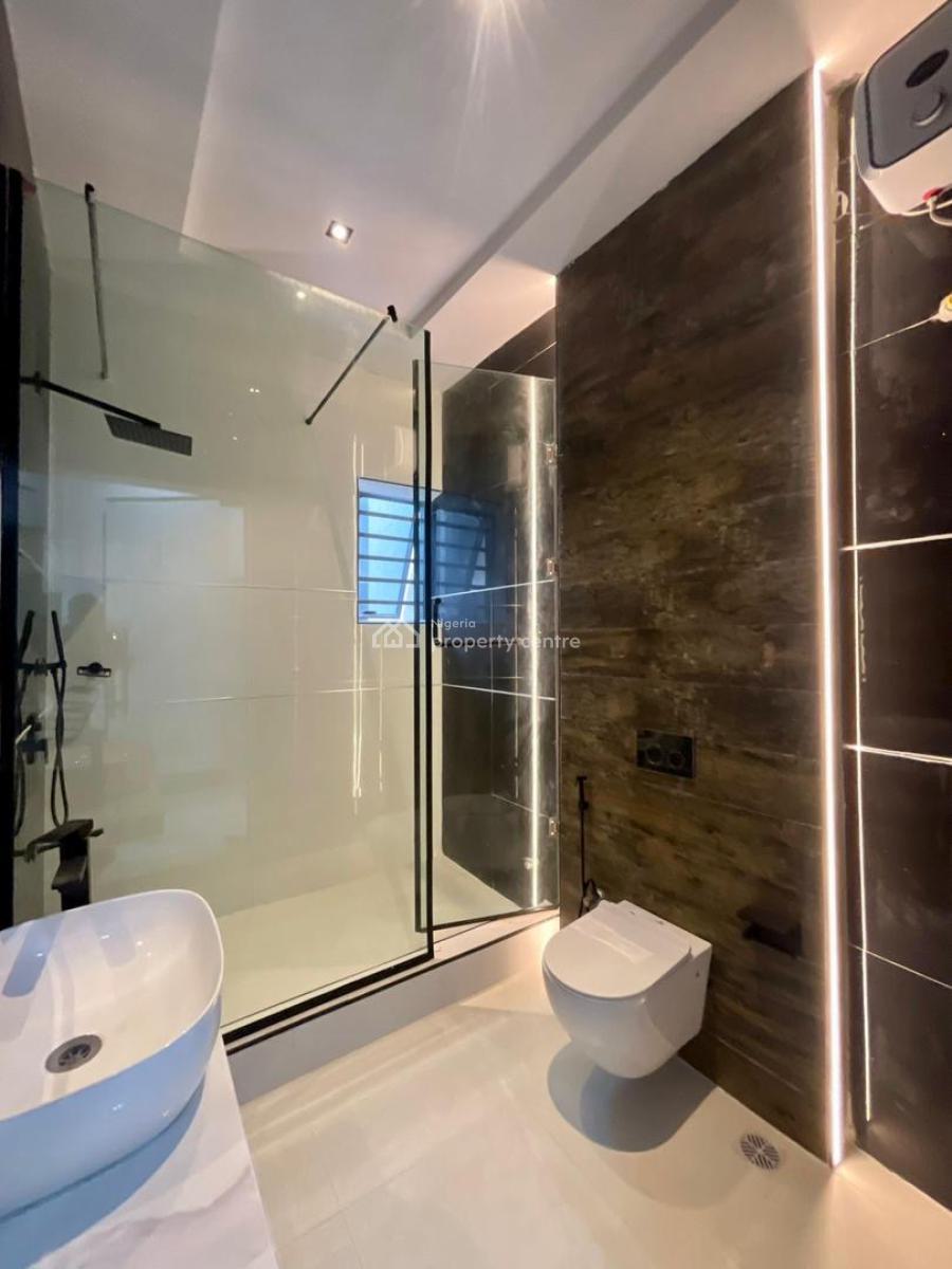 Well Built 4 Bedroom Terrace Duplex for Sal Elocation: Ikota Lekki, Lekki, Ikota, Lekki, Lagos, Terraced Duplex for Sale