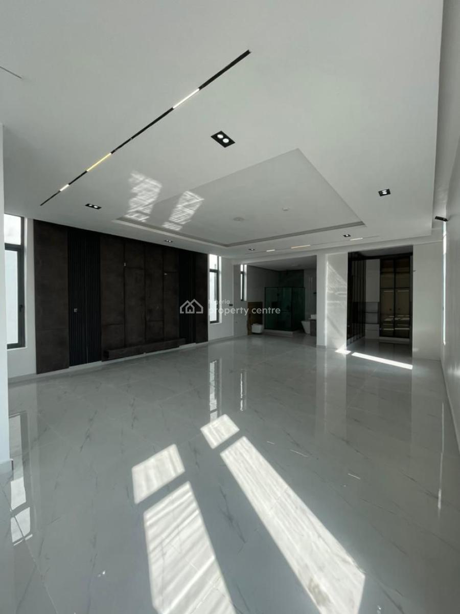 5bedroom Fully Detached Duplex with a Bq  Chevron, Chevron, Lekki, Lagos, Semi-detached Duplex for Sale