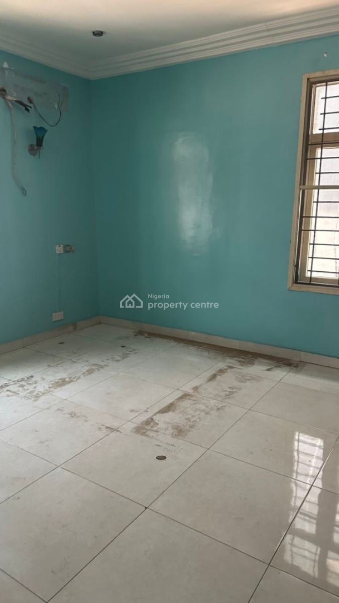 an Elegant 2 Bedroom Flat Along Admiraty, Admiraty Way , in a Serene Area, Lekki Phase 1, Lekki, Lagos, Flat / Apartment for Rent