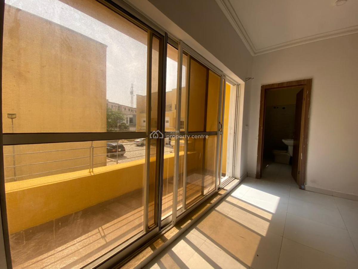 Luxury Master Bedroom, Lekki, Lagos, Flat / Apartment for Rent