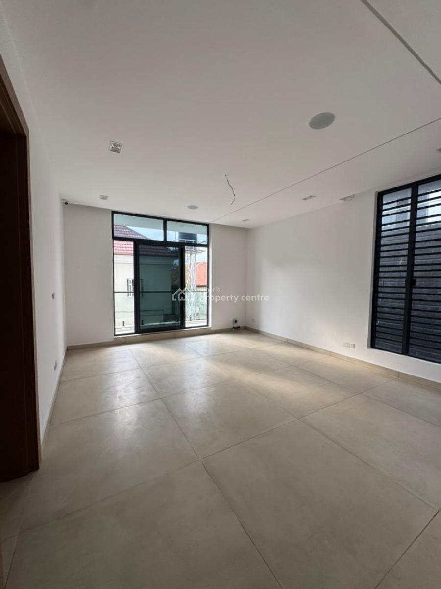 Gigantic 5 Bedroom Fully Detached Duplex with, Spacious Ensuite Rooms,, Lekki, Lekki Phase 1, Lekki, Lagos, Detached Duplex for Sale