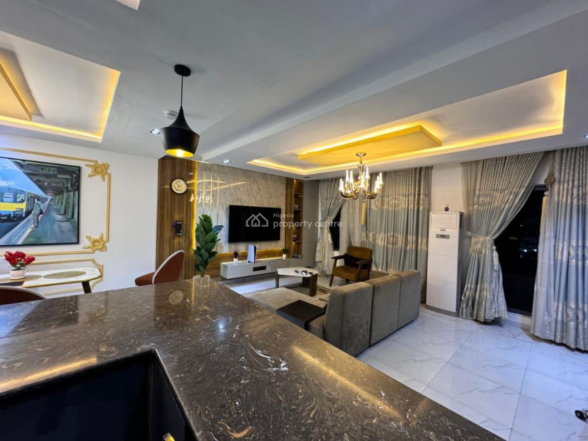 Spacious 2 Bedroom Apartment with Snooker Board and Ps5, Lekki Phase 1, Lekki, Lagos, Terraced Duplex Short Let