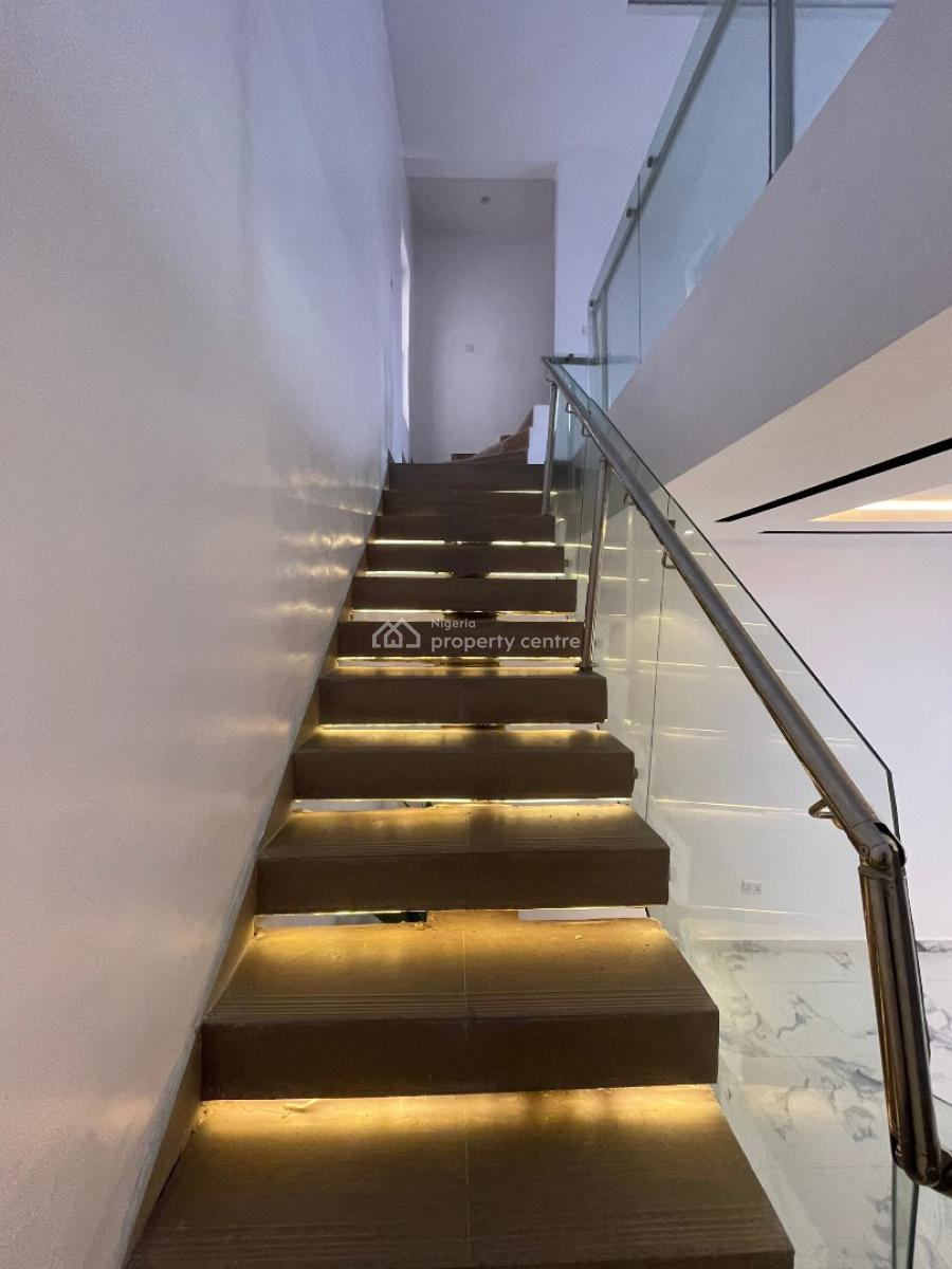 5bedroom Fully Detached Duplex with a Bq  520m, Chevron, Lekki, Lagos, Semi-detached Duplex for Sale