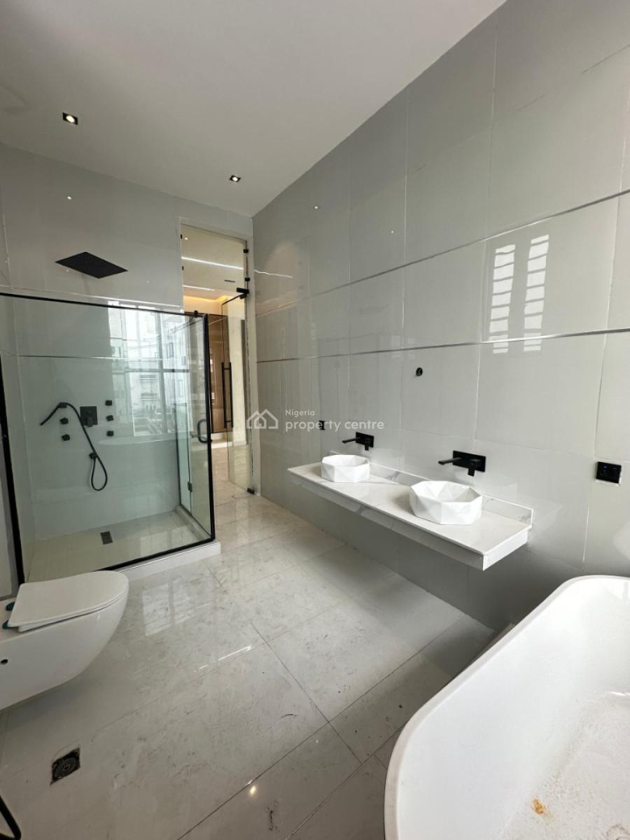 Exquisite Luxury Spacious 5 Bedroom Fully Detached Duplex with Bq, Less Than 9 Minutes From Addo Road, Lekki, Ajah, Lagos, Detached Duplex for Sale