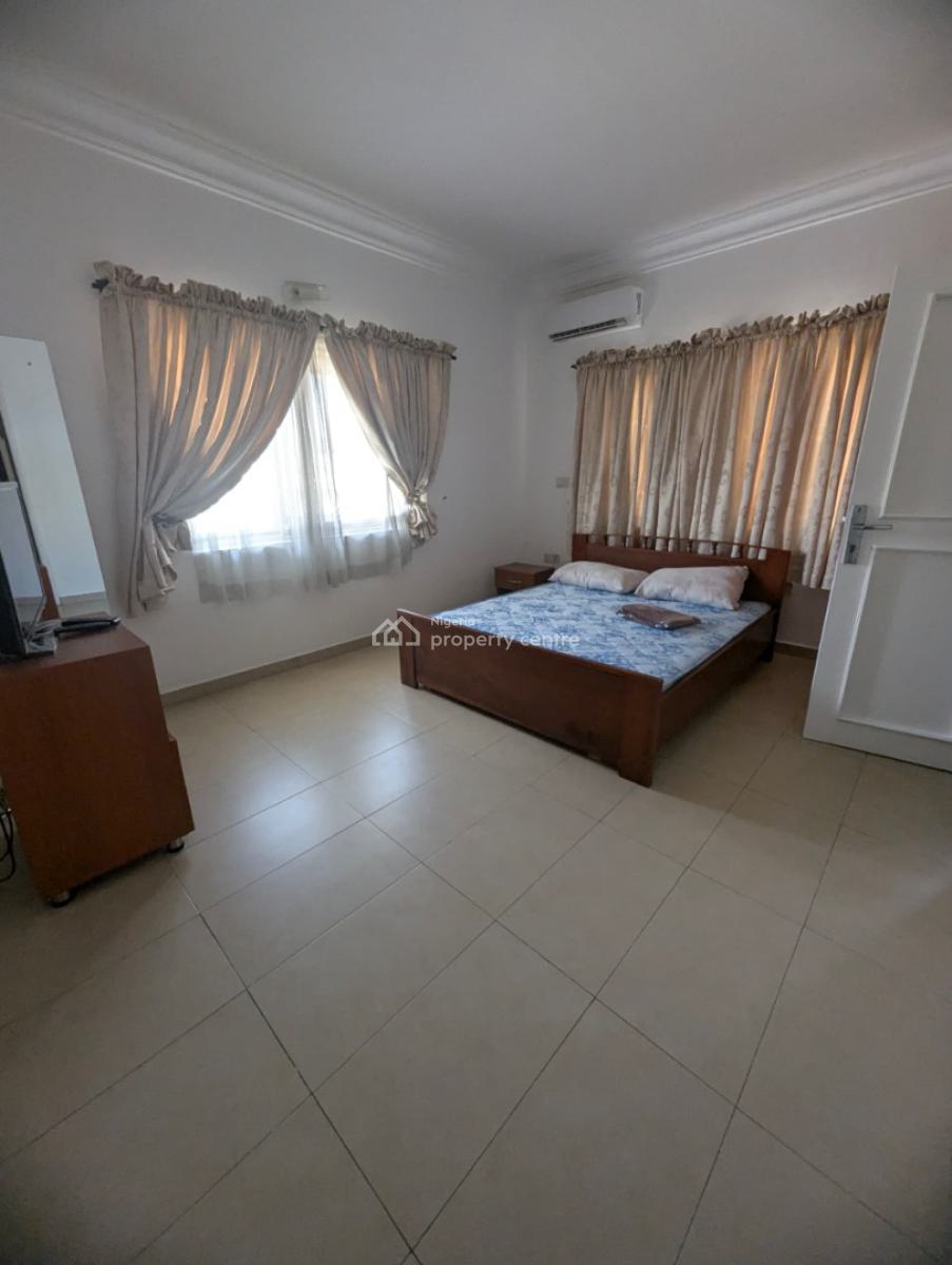 Furnished 2 Bedroom Apartment, Off Omorinre Johnson, Lekki Phase 1, Lekki, Lagos, Flat / Apartment for Rent